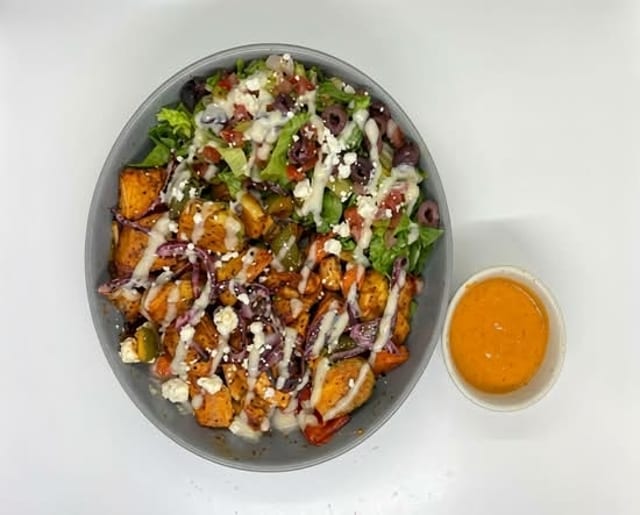 Mediterranean Paneer Salad (GF).